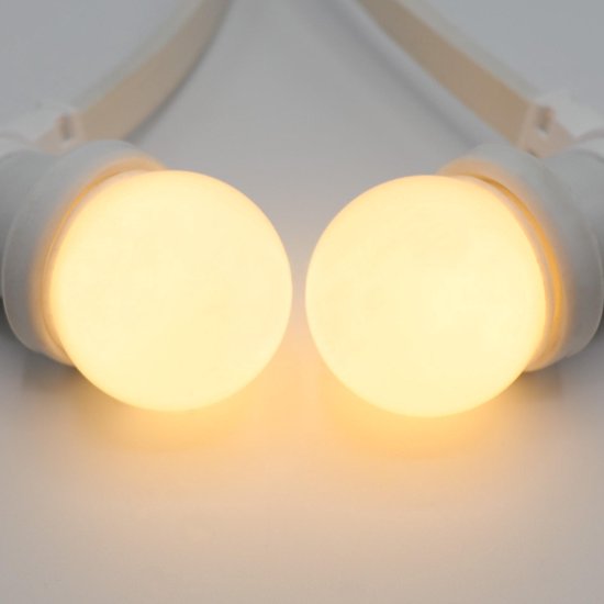 Lichtsnoer wit - 10 meter met 10 lampen - 1W LED melkwitte kap - kleur van gloeilamp (2650K)