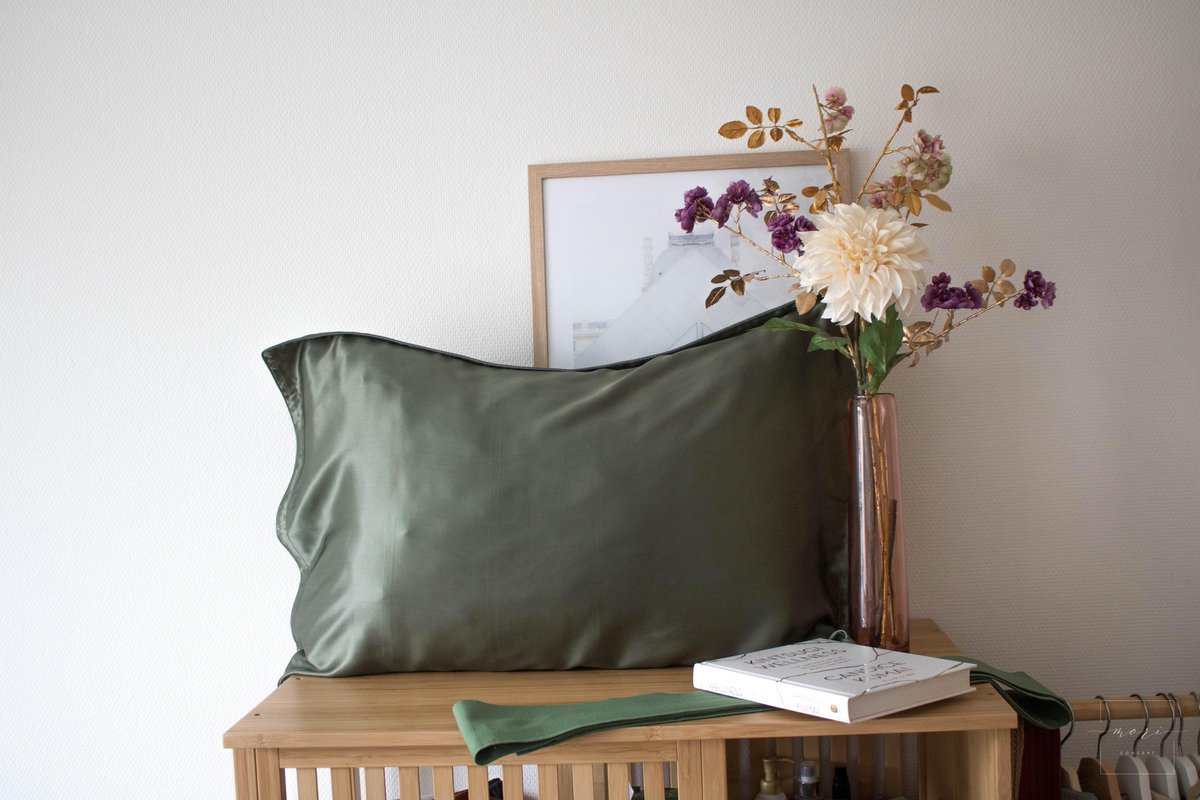 Mori Concept - Glamour zijden kussensloop - 50x75 - Moss Groen - 100% Moerbei zijde –Mulberry Silk Pillowcase