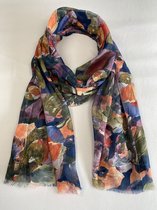 Sjaal mix bloemen digitaal / 70% viscose met 30 % zijde van dunner materiaal