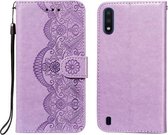 Voor Samsung Galaxy M01 Flower Vine Embossing Pattern Horizontale Flip Leather Case met Card Slot & Holder & Wallet & Lanyard (Purple)