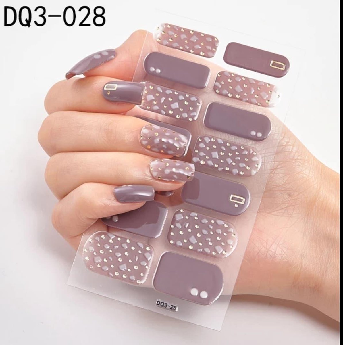 Goedkoopste Nail art Sticker aubergine mauve bruin met goud met stippen