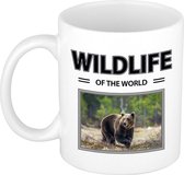 Beer mok met dieren foto wildlife of the world