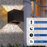 Cahaya kubus verlichting Zwart| Bewegingssensor | | 2021 model | LED Wandlamp warm wit | Geschikt voor binnen en buiten | Waterdicht IP65 | Instelbare stralingshoek |