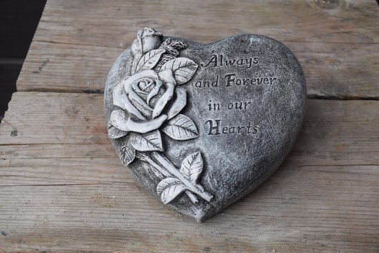 Coeur avec des roses, pour l'intérieur et l'extérieur