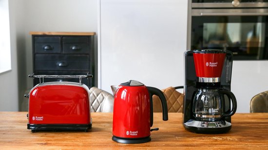 Russell Hobbs Colours Plus+ 20412-70  - 1.7L Waterkoker - Rood