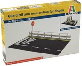 1:24 Italeri 3864 Guard Rail en Road section for display Plastic kit