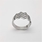 Fantasie edelstaal ring met golven motief, prachtig ring voor je vingers past op alle gelegenheid en elke outfit in maat 22.