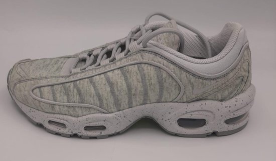 nike air max tailwind grise