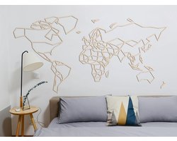 HOUTEN WANDDECORATIE / WOODEN WALL DECORATION - GEOMETRISCHE MUURDECORATIE / GEOMETRIC WALL ART - WERELDKAART / WORLD MAP - 157 x 80cm - LICHT HOUT / NATURAL WOOD - ORIGAMI WANDFIGUUR - ECHT HOUT - REAL WOOD - ATLAS - AARDE - CONTINENTEN - REIZEN