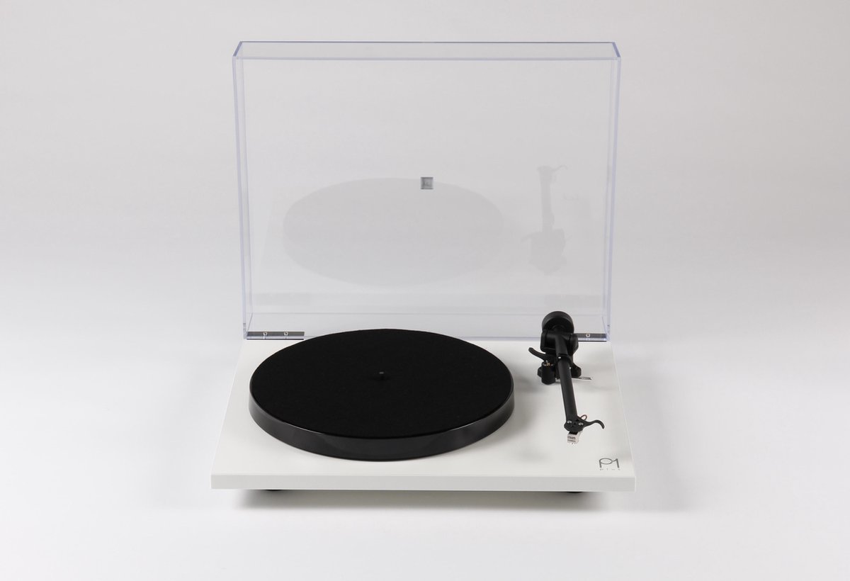 Bol.com Rega Planar 1 Plus Platenspeler met Phono Voorversterker - Carbon Cartridge - Mat Wit aanbieding