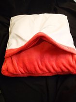 RAM-Real-Amazing-Merchandise-handgemaakt-hondenmand-model-Sleepy-materiaal-dubbelgevoerd-boven-en-onderkant-ecoleer-binnenkant-fleece-kleuren-rood-crème-binnenvoering-bestaat-uit-e