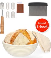 BienCuit® Rijsmandje Basis set voor Brood Bakken – Ronde Banneton Ø23 cm – Inclusief Deegschraper, Deegkleed & Deegmesje – Zuurdesem - Baksets