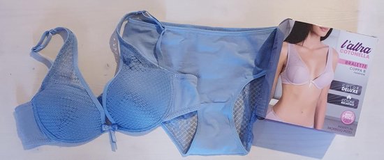 Italiaanse katoenen lingerie set in AZUUR BLAUW, M - 80B