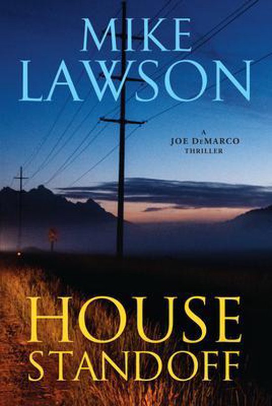 House Standoff, Mike Lawson 9780802158567 Boeken