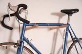 Bike on the Ledge #3 - 100% Beuken - Natural Oil - Fiets ophangsysteem - [Muurbeugel fiets] - Fietsbeugel - fiets ophangbeugel - Fietshanger - Fiets hanger muur - fiets ophang systeem - Fiets muurhaak - Fiets hanger - Fiets ophangen - Fiets Muur wand