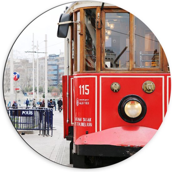 Dibond Wandcirkel - Rode Tram in de Stad - 70x70cm Foto op Aluminium Wandcirkel (met ophangsysteem)