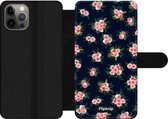 Wallet case - geschikt voor iPhone 12 - Floral N°1