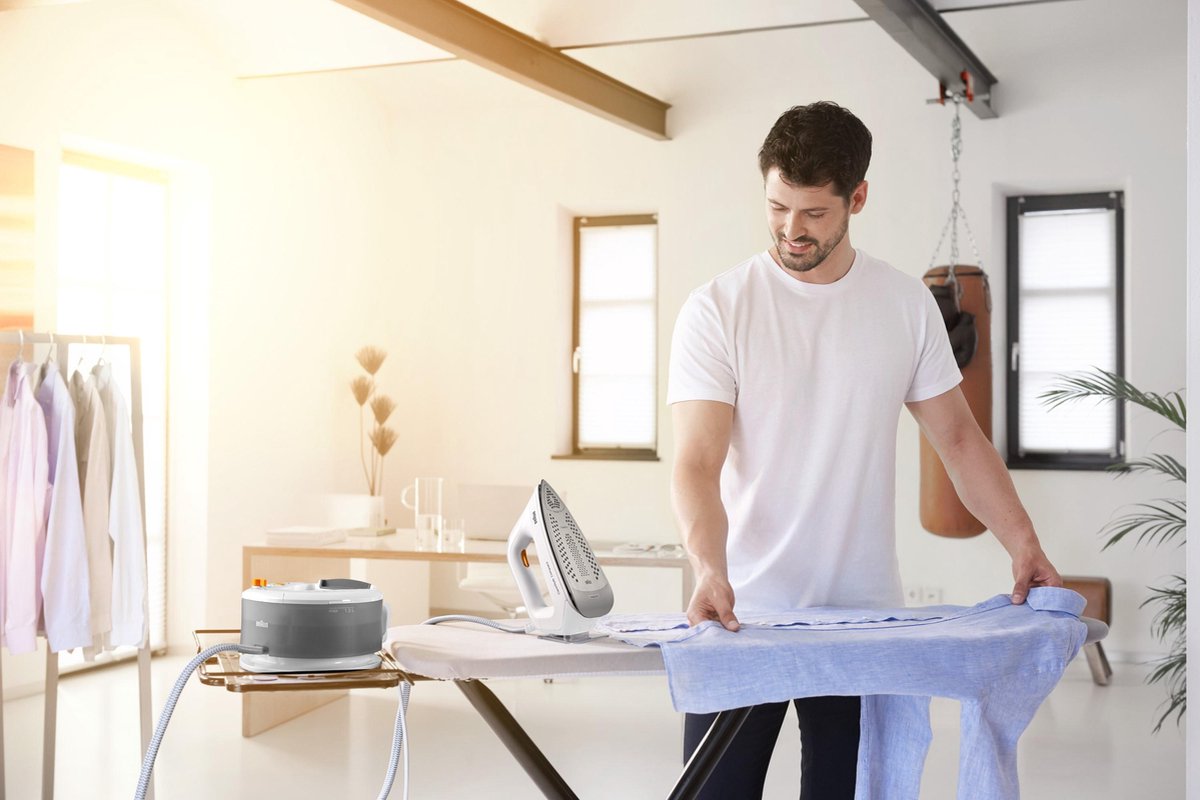 Braun CareStyle Compact IS2132WH - Stoomgenerator - EloxalPlus strijkzool - 5.5 bar - 2400 W - Wit — afbeelding 6