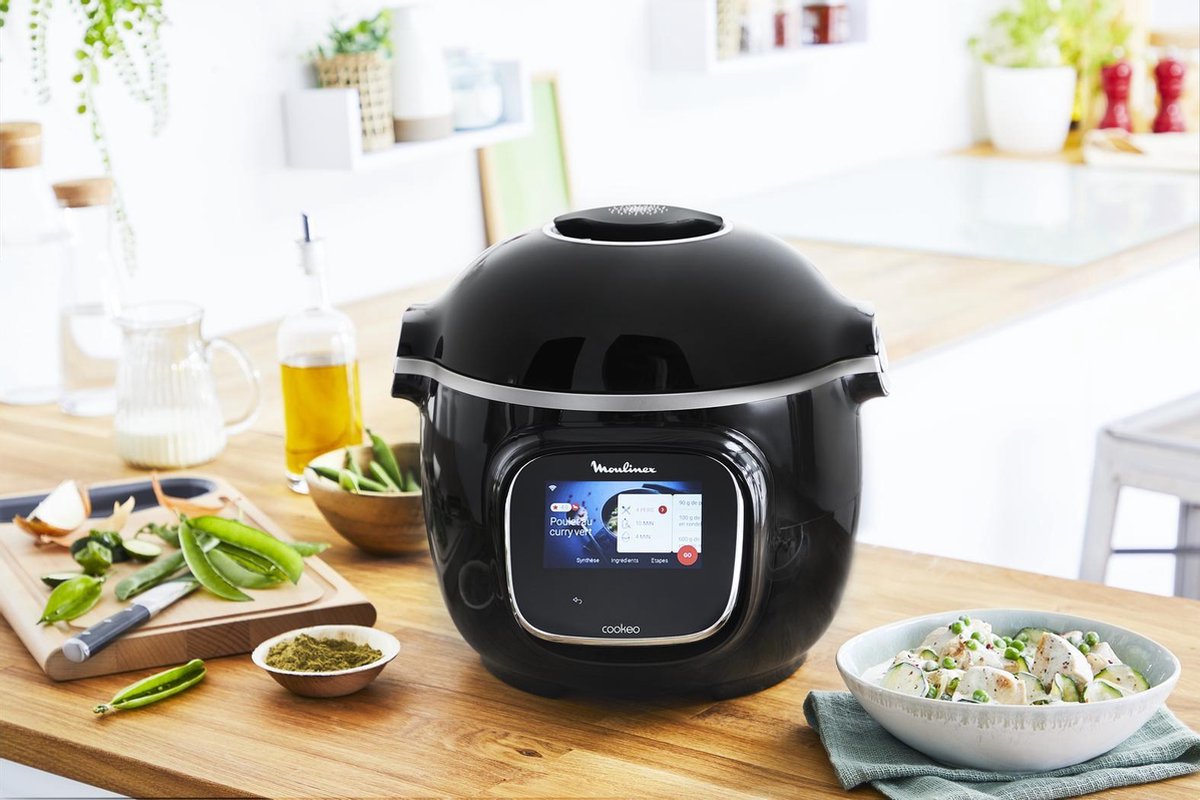 Price to debate - Moulinex Cookeo Touch Wi-Fi CE902 Smart WiFi electric  cooker 1600W 4L 6 Pro, TV & Home Appliances, Kitchen Appliances, Cookers on  Carousell