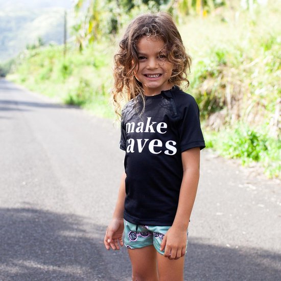 Beach & Bandits - UV Zwemshirt voor kinderen - Make Waves - Zwart - maat 92-98cm  | bol.com