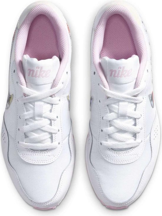 Nike md valiant Sneakers Meisjes Maat 38.5