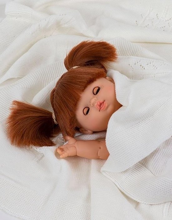 Minikane pop Gabrielle met slaapogen rood haar gordi 34cm | bol.com