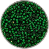 9568-4 Rocailles groen mat zilverkern 2.6mm
