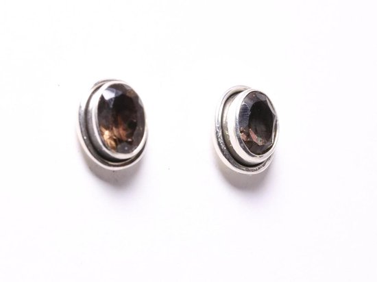 Fijne ovale zilveren oorstekers met rookkwarts