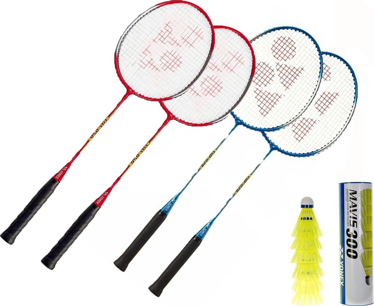 Yonex badminton groepspakket: 4 GR-020 badmintonrackets en 6 Mavis 300 yellow medium shuttles - Yonex