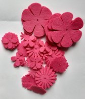 Roze Bloemen van Vilt ( ongeveer 40 stuks per verpakking)