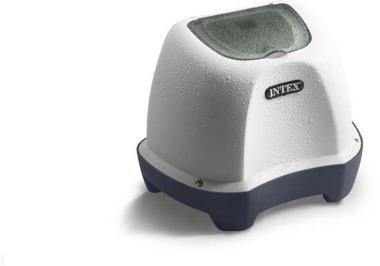 Een nat Intex zoutwatersysteem met druppels, met grijze voet, op zwarte achtergrond.