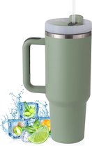 Thermobeker met rietje en handvat 1180 ml dubbelwandig roestvrij staal voor warme en koude dranken - koffiebeker voor thuis reizen - matchagroen met de zoekwoorden thermosbeker en eco-friendly.