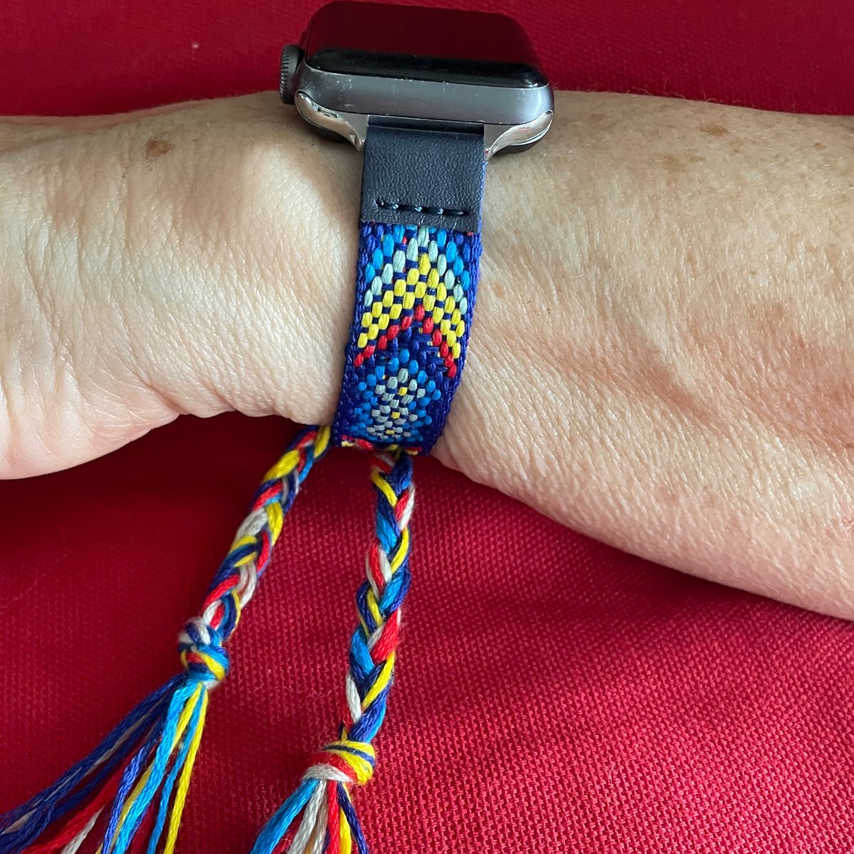 Applewatch horlogebandje- bohemian stijl-maat 38-40-41mm- vlecht motief-stof met kunstleer- aantreksluiting