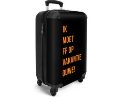 NoBoringSuitcases.com® - Koffer zwart - Past binnen 55x40x20 cm en 55x35x25 cm - Vakantie benodigheden - Zwarte trolley handbagage - Cadeau mannen - Valiezen met wieltjes volwassenen - Reiskoffer op wielen - Rolkoffer lichtgewicht