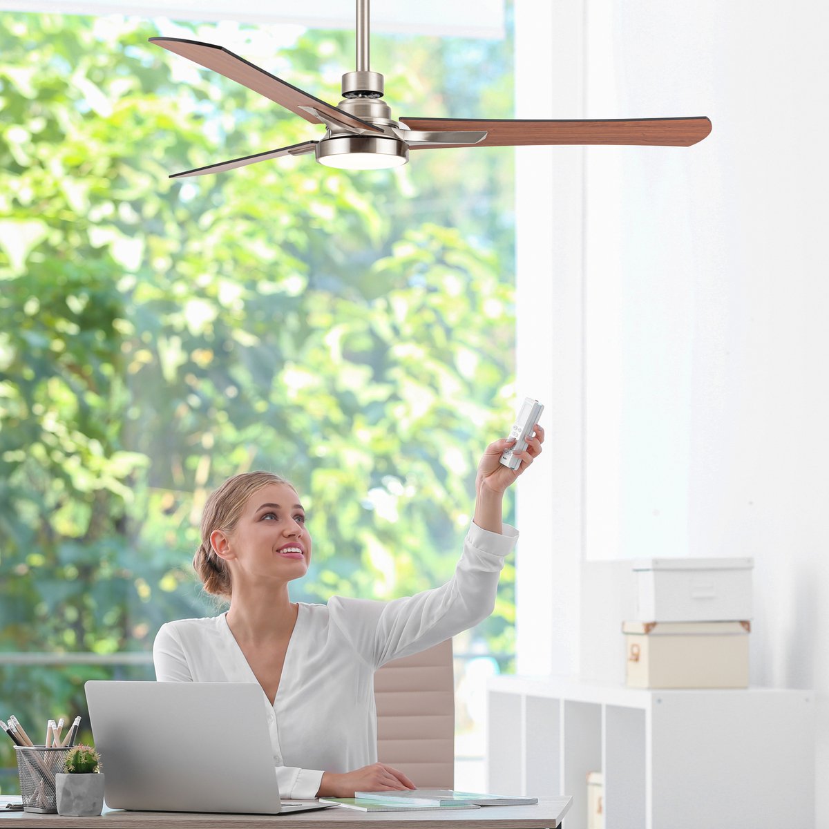 Goedewaere Plafondventilator - Met Afstandsbediening - Zilver - 2 Kleuren Bladen - Met lamp - Fluisterstil - Timer - Ideaal voor slaapkamer - Ventilator plafond - Verlichting - Plafondlamp thumbnail 8