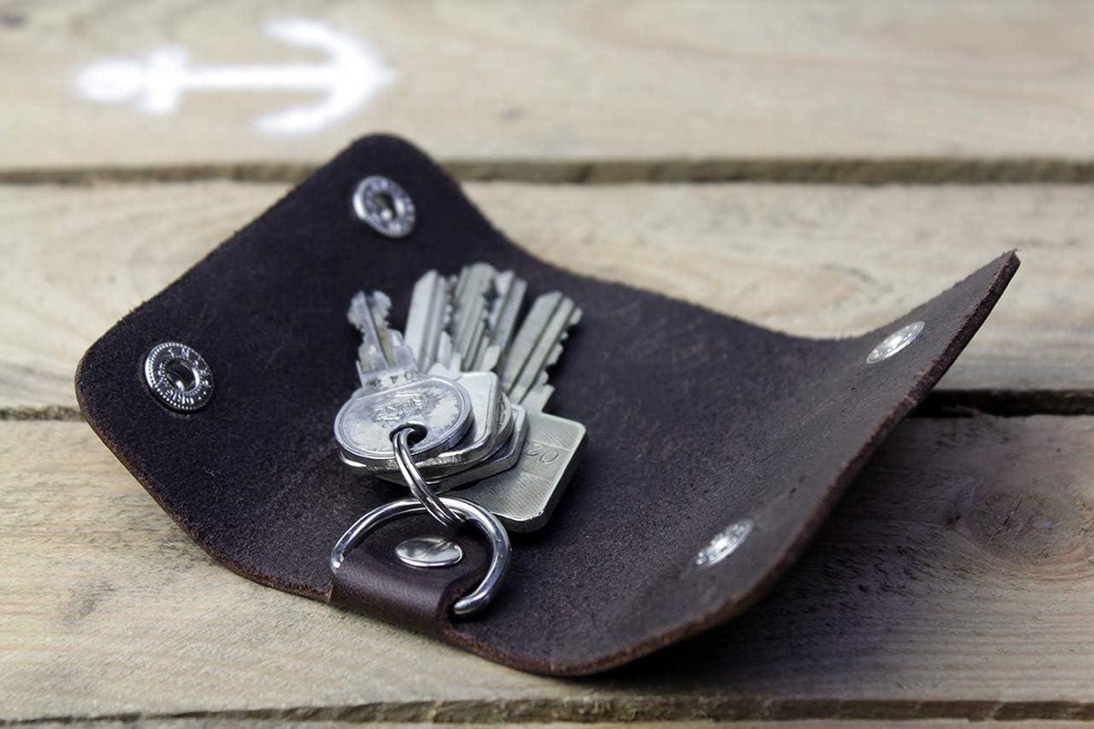 Étui En Cuir Véritable Tanné Végétal Pour AirPods 4 - Marron Cognac, Fabriqué à La Main | Protection Anti-rayures, Compatible Charge Sans Fil - 2