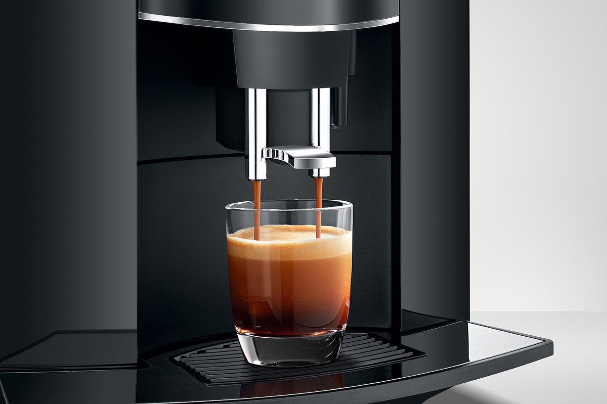 Afbeelding 3 van Jura D4 - Volautomatische espressomachine - Piano Black