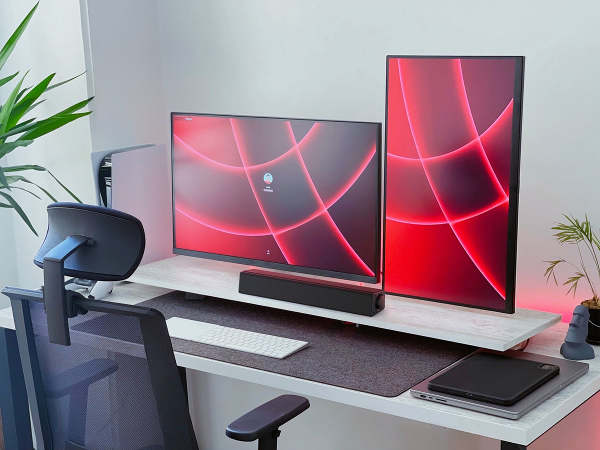 Afbeelding 2 van Creative Stage SE Mini Soundbar met Bluetooth (Zwart) - Compacte soundbar voor onder de monitor met Bluetooth 5.3