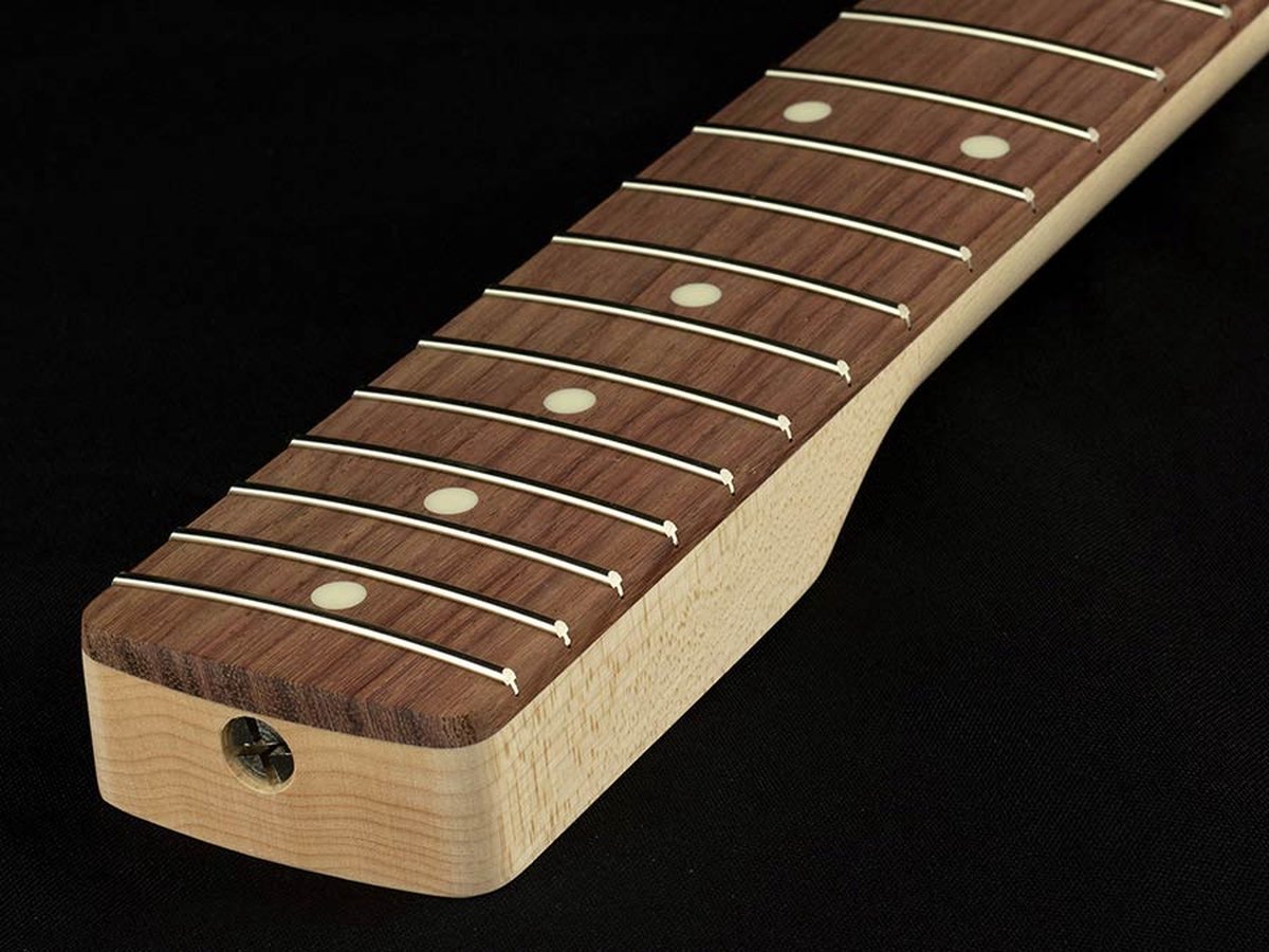 Allparts SROFAT – Stratocaster® hals, chunky profiel, palissander toets, 9,5 radius