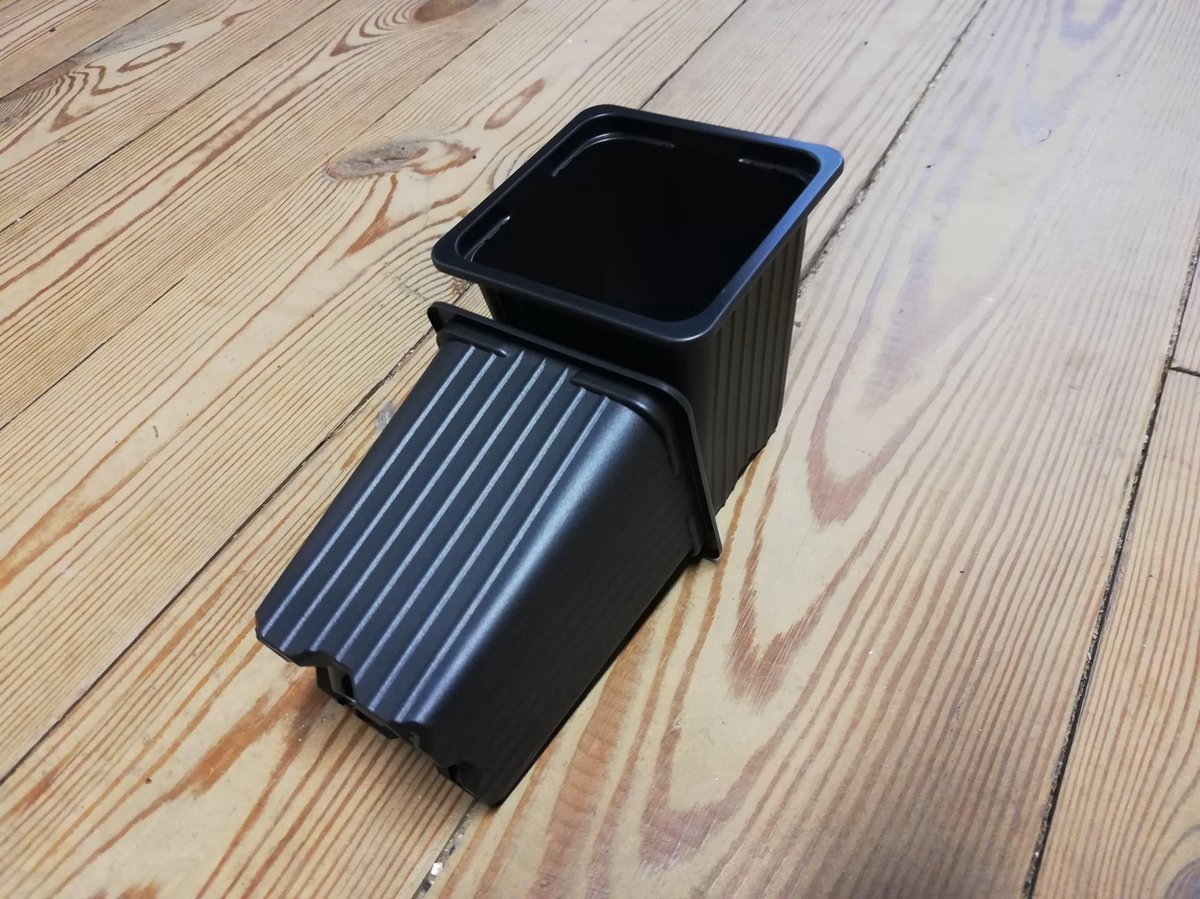 Kweekpot zwart - 9x9x10cm (100 stuks)