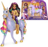 Unicorn Academy - Sophia & Regenboog Lichtmagie Wildstar - Modepop met Interactieve Eenhoorn met licht geluid en muziek
