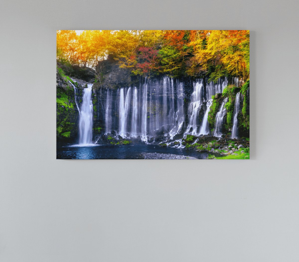 Trendex Global Canvas Schilderij Natuur - Waterval - Landschap - Wanddecoratie - 90x60x2 cm Geel