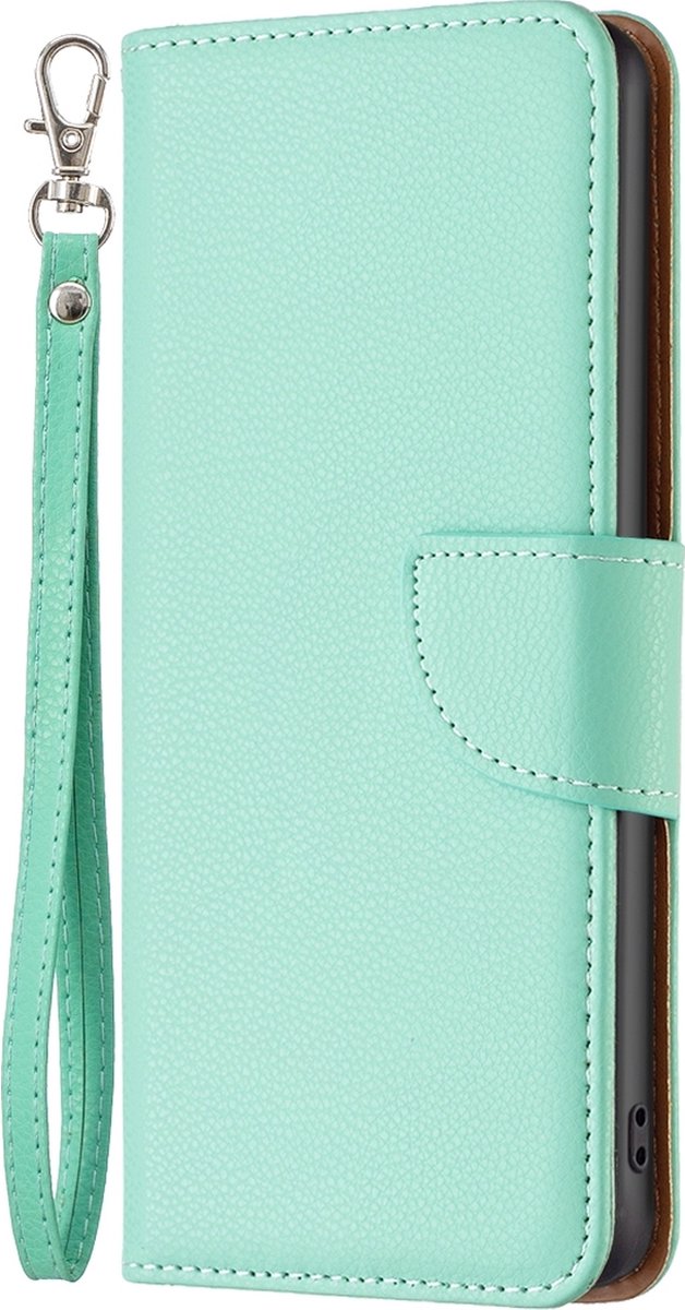 Mobigear Telefoonhoesje geschikt voor Apple iPhone 16 Pro Hoesje | Mobigear Excellent Bookcase Portemonnee | Pasjeshouder voor 2 Pasjes | Telefoonhoesje voor Pinpas / OV Kaart / Rijbewijs - Groen