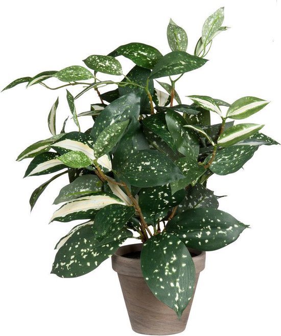 Groene kunstplant met witte spikkels en bladeren, in een grijze pot.