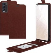 Voor OPPO Realme GT Master R64 Textuur Enkele Verticale Flip Lederen Beschermhoes met Kaartsleuven & Fotolijst (Bruin)