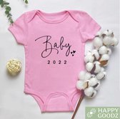 Happy Goodz Baby Romper 2022 ROZE, Baby geboren in 2022, Zwangerschapsaankondiging / bekendmaking, Zwanger, 100% katoen, kraam cadeau, rompertje met tekst, aanstaande mama en/of pa