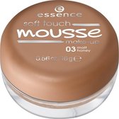 Essence - Soft Touche Mousse Makeup Mattifying Primer In Musie 03 Matt Honey 16G