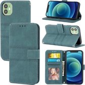 Reliëf gestreepte magnetische gesp PU + TPU horizontale flip lederen hoes met houder & kaartsleuf & portemonnee & fotolijst & sling voor iPhone 11 Pro Max (groen)