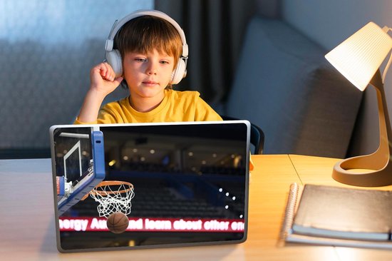 Sticker pour ordinateur portable - 13,3 pouces - Le Basketbal passe par le panier