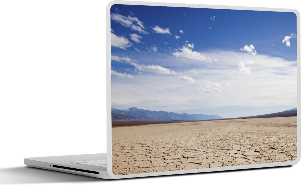 Afbeelding van product SleevesAndCases  Laptop sticker - 12.3 inch - Gebarsten aarde bij een blauwe lucht